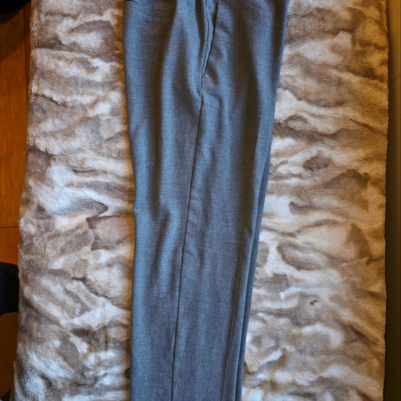 *OLD NAVY* Dress Pants - Picture 2 of 3